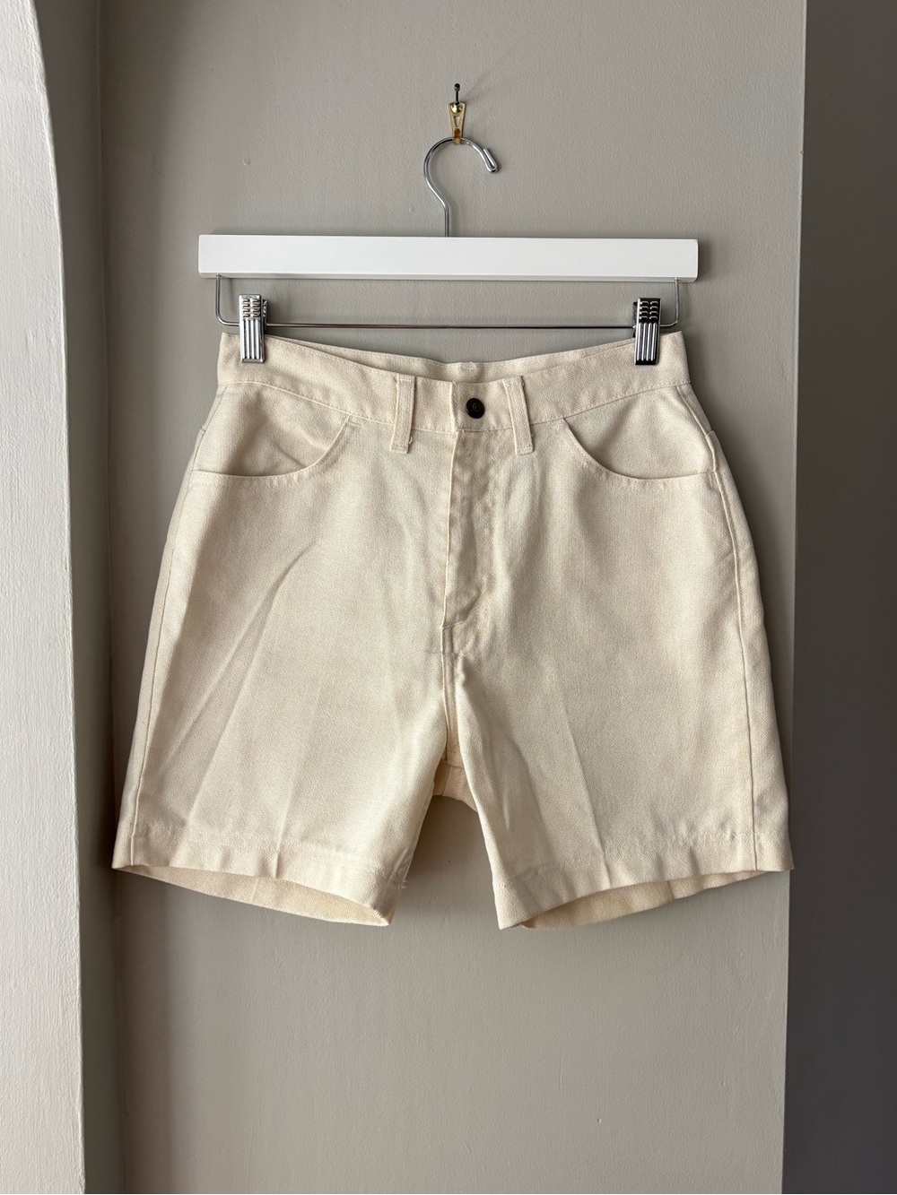 Levi’s Vintage 1960s Big E Sta-Prest Short, Natural, 26/27